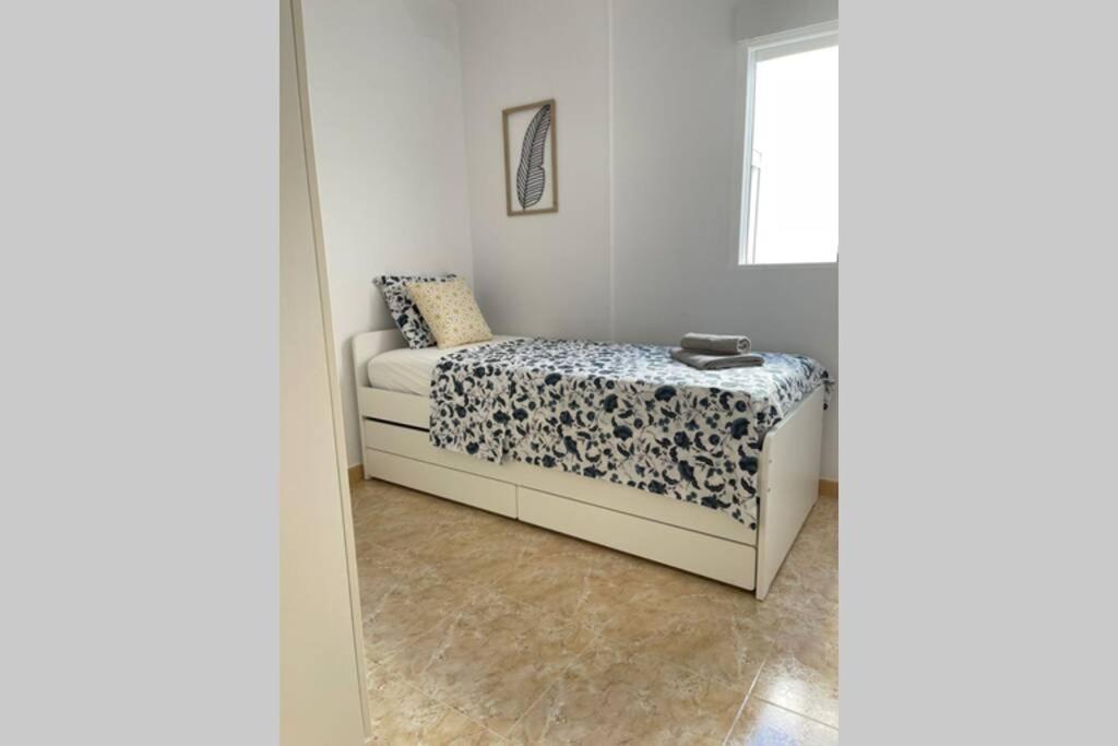 APARTAMENTOS Mediterráneo 2, wifi Puerto de Sagunto Exterior foto
